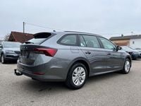 Gebraucht Skoda Octavia 150 PS (110 kW) 2022 Grau Kombi