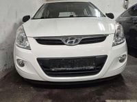 Gebraucht Hyundai i20 Life 77 PS (56 kW) 2012 Kleinwagen