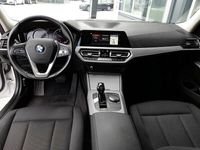 gebraucht BMW 320 320 d xDrive Touring Aut. *LED / NAVI / DRIVING ...