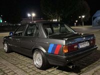 Gebraucht BMW 320 129 PS (94 kW) 1988 Limousine