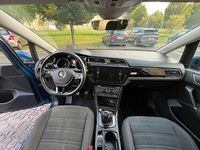 gebraucht VW Touran Highline 20 SCR TDI 7Sitze AHK 1.Besitz ÖAM...