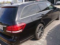 gebraucht Mercedes E220 T BlueTEC BlueEFFICIENCY Edition Avantgarde Aut.