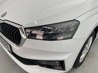 Gebraucht Skoda Fabia Ambition 80 PS (58 kW) 2022 Weiss  metallic Kleinwagen