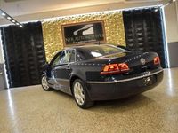 Gebraucht VW Phaeton 239 PS (175 kW) 2013 Blau Limousine