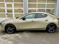 Neu Mazda 3 Nagisa 140 PS (102 kW) 2025 Kleinwagen