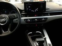 Gebraucht Audi A4 Design 136 PS (100 kW) 2022 Weiß Limousine