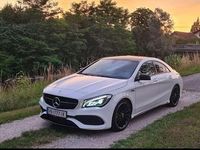 Gebraucht Mercedes CLA180 122 PS (89 kW) 2016 Weiß Limousine