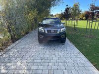 gebraucht Nissan Navara DC 4x4 Autm. EU6 Tekna