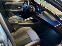 gebraucht Peugeot 308 aus Götzis - 145 PS und 5 km