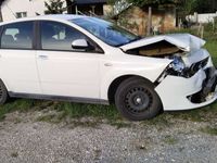 gebraucht Fiat Croma 1,9 JTD Multijet 120 Active *UNFALL*EXPORT*