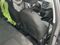 gebraucht Peugeot 2008 12 PureTech 82 Signature S&S