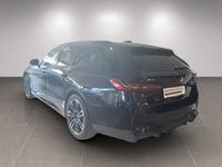 Gebraucht BMW 520 Comfort Edition 197 PS (144 kW) 2025 Schwarz Kombi