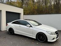 gebraucht Mercedes E500 Avantgarde Aut.