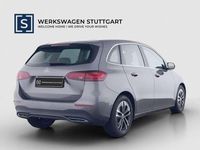 Gebraucht Mercedes B200 Progressive 163 PS (119 kW) 2024 Grau Van / Kleinbus