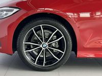 gebraucht BMW 318 d M-Lenkrad *LED*PANO*AHK*Sportsitze*HiFi*DAB*