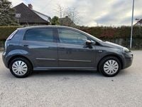 Gebraucht Fiat Punto Easy 78 PS (57 kW) 2014 Grau Kleinwagen