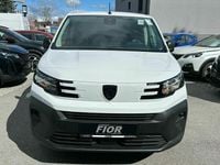 Neu Peugeot Partner 102 PS (75 kW) 2025 Van / Kleinbus