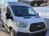 Gebraucht Ford Transit 105 PS (77 kW) 2018 Weiß Van