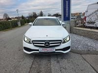 Gebraucht Mercedes E220 194 PS (142 kW) 2018 Weiß Kombi