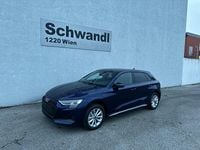 Neu Audi A3 Ambiente 116 PS (85 kW) 2026 Mittelblau  metallic Limousine