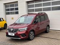 Gebraucht Renault Kangoo Techno 50 kW (69 PS) 2024 Rot Van / Kleinbus