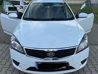 Gebraucht Kia Ceed 90 PS (66 kW) 2012 Weiß Kleinwagen