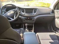 gebraucht Hyundai Tucson 20 CRDI 4WD Premium Aut. *8-fach Bereift* *AHK*