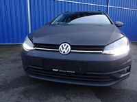 Gebraucht VW Golf VII Trendline 116 PS (85 kW) 2020 Grau Kombi