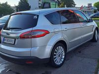 Gebraucht Ford S-MAX Titanium 140 PS (102 kW) 2012 Silber Van / Kleinbus