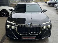 Gebraucht BMW 740 M Sport 299 PS (219 kW) 2025 Schwarz Limousine