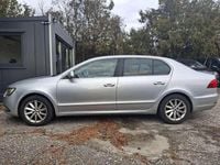 gebraucht Skoda Superb GREENLINE 16 TDI XENON/SITZHEIZUNG/ALU/Multi/Temp