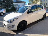 gebraucht Hyundai i20 1,25 Life Go