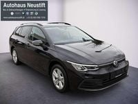 Gebraucht VW Golf VIII Life 150 PS (110 kW) 2022 Schwarz Kombi