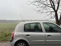 Gebraucht Renault Clio II 58 PS (42 kW) 2003 Limousine