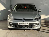 Neu VW Golf VIII 116 PS (85 kW) 2025 Silber Limousine