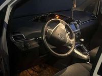 Gebraucht Toyota Verso Lounge 124 PS (91 kW) 2013 Van / Kleinbus