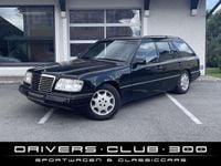 Gebraucht Mercedes E220 150 PS (110 kW) 1994 Schwarz Kombi