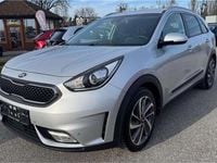 Gebraucht Kia Niro 141 PS (103 kW) 2017 Silber SUV