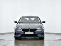 Gebraucht BMW 530e Sport Line 292 PS (214 kW) 2021 Blau Kombi