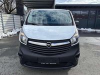 Gebraucht Opel Vivaro 121 PS (88 kW) 2017 Weiß Van / Kleinbus