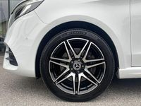 Gebraucht Mercedes V300 Exclusive 237 PS (174 kW) 2022 Weiß Van / Kleinbus