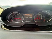 gebraucht Peugeot 208 Active 12 VTi 82