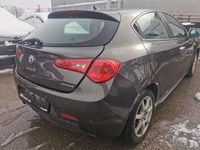 Gebraucht Alfa Romeo Giulietta Turismo 120 PS (88 kW) 2011 Grau Kleinwagen