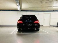 gebraucht Mercedes CLA180 Shooting Brake Aut. I AMG Linie innen & außen