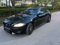 gebraucht Jaguar XF 30d R-Sport Aut.