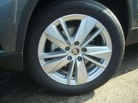 gebraucht Skoda Karoq Selection TSI