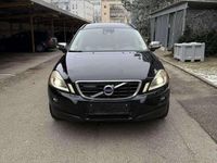 gebraucht Volvo XC60 D5 AWD Basis Geartronic