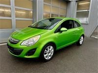 Gebraucht Opel Corsa Edition 69 PS (50 kW) 2012 Grün Kleinwagen