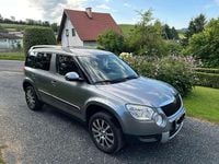 Gebraucht Skoda Yeti Adventure 105 PS (77 kW) 2013 Grau SUV