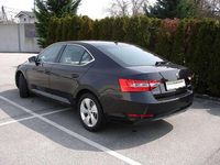 gebraucht Skoda Superb 20 TDI Ambition DSG **SHZ NAVI PARKPILOT TE...